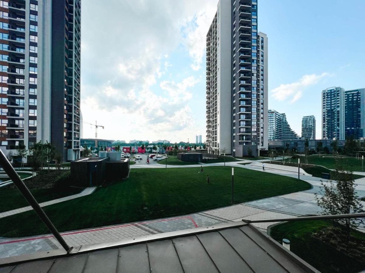 Waterfront Luxury Suites Belgrade Exterior photo